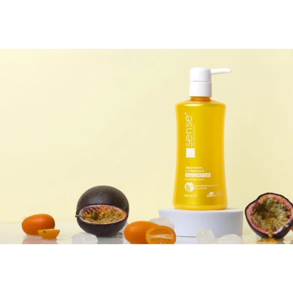 Sapun lichid gel Racoritor Sense, 330ml, 99.3% ingrediente naturale, PH neutru, parfum floral-fructat, flacon BioPet 100% reciclabil